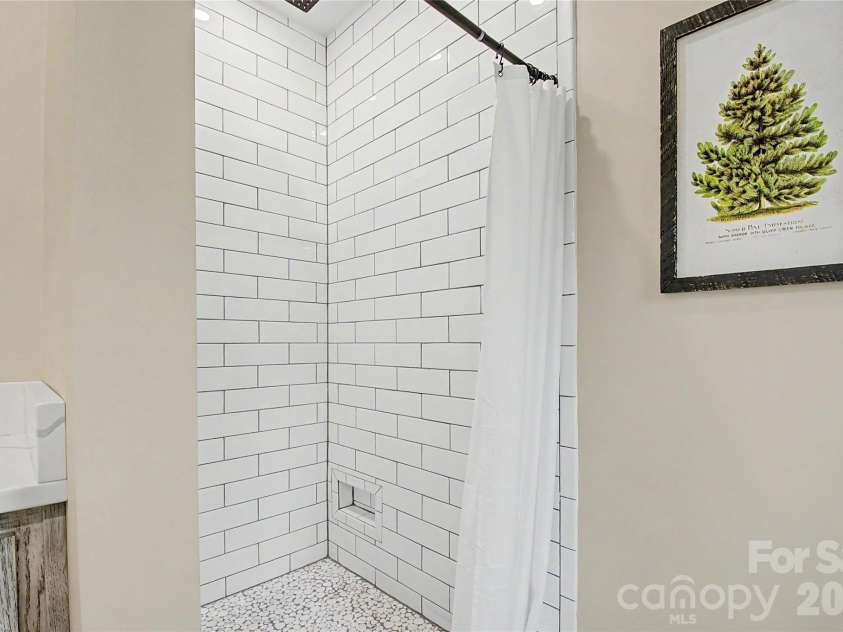 107 Dakota Drive, Rutherfordton, NC 28139.  MLS# CAR4374833, YatesRealty ID 20712. 
