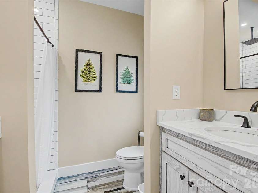 107 Dakota Drive, Rutherfordton, NC 28139.  MLS# CAR4374833, YatesRealty ID 20712. 