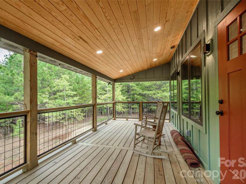 107 Dakota Drive, Rutherfordton, NC 28139.  MLS# CAR4374833, YatesRealty ID 20712. 