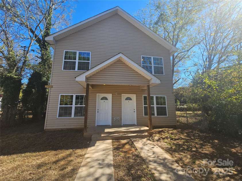 106 Steinkuhler Street, Chester, SC 29706.  MLS# CAR4319026, YatesRealty ID 20714. 