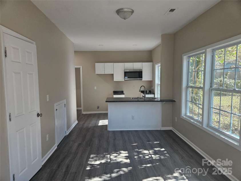 106 Steinkuhler Street, Chester, SC 29706.  MLS# CAR4319026, YatesRealty ID 20714. 