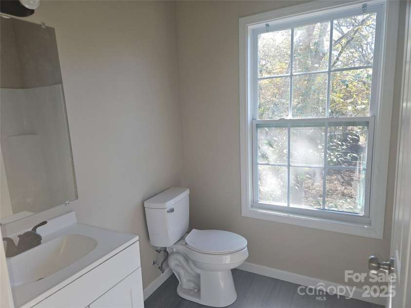 106 Steinkuhler Street, Chester, SC 29706.  MLS# CAR4319026, YatesRealty ID 20714. 
