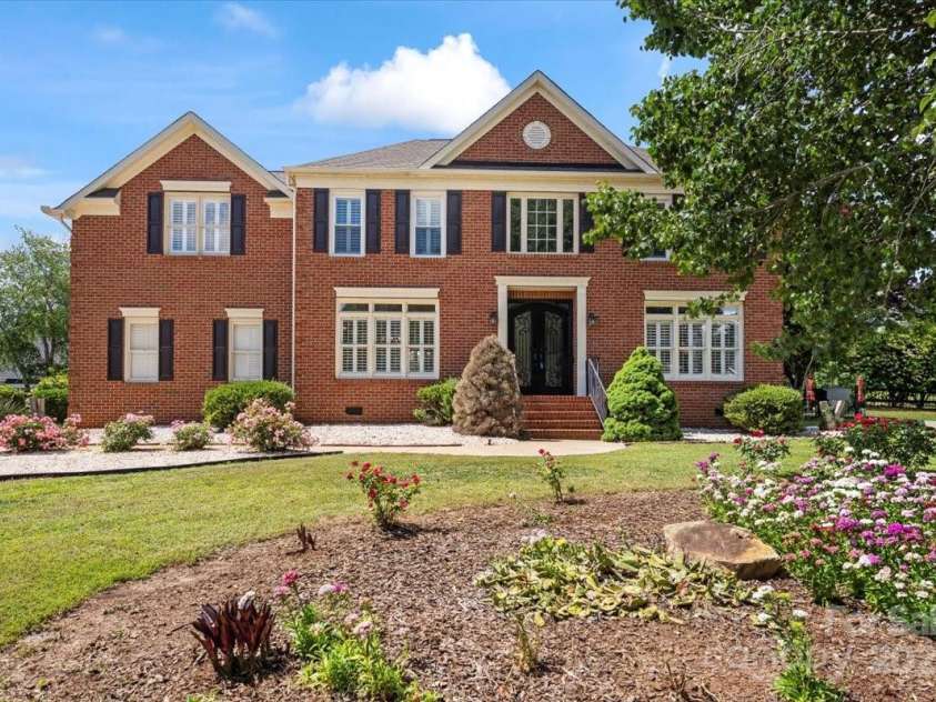 11917 Chevis Court, Charlotte, NC 28277.  MLS# CAR4250951, YatesRealty ID 20716. 