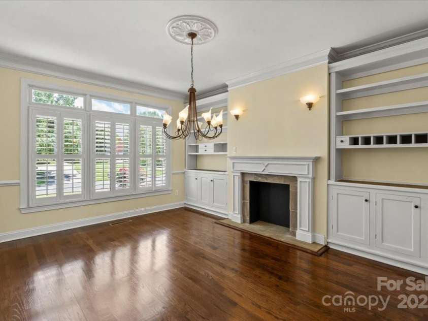 11917 Chevis Court, Charlotte, NC 28277.  MLS# CAR4250951, YatesRealty ID 20716. Formal Dining Room