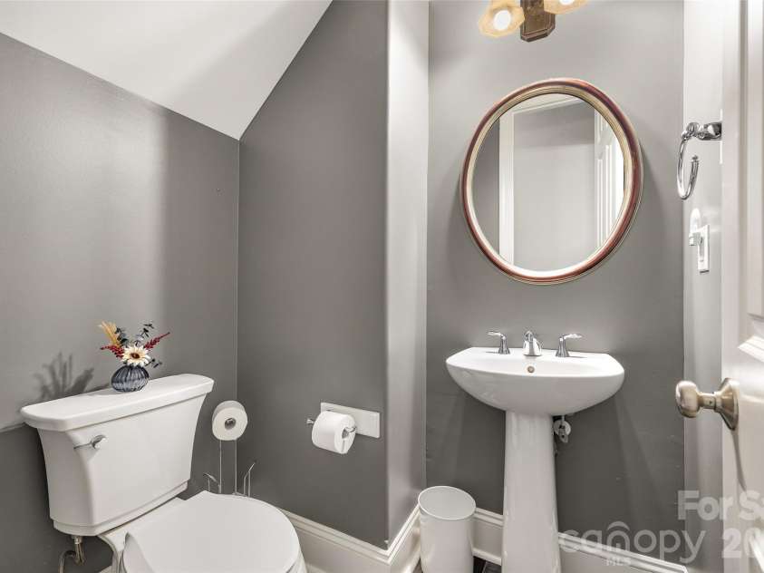 1576 Abercorn Street, Concord, NC 28027.  MLS# CAR4300273, YatesRealty ID 20716. Half bath