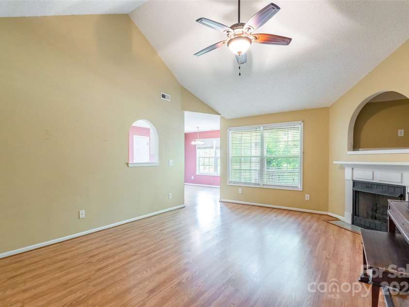 2363 Sanderling Drive, Rock Hill, SC 29732.  MLS# CAR4266989, YatesRealty ID 20717. 