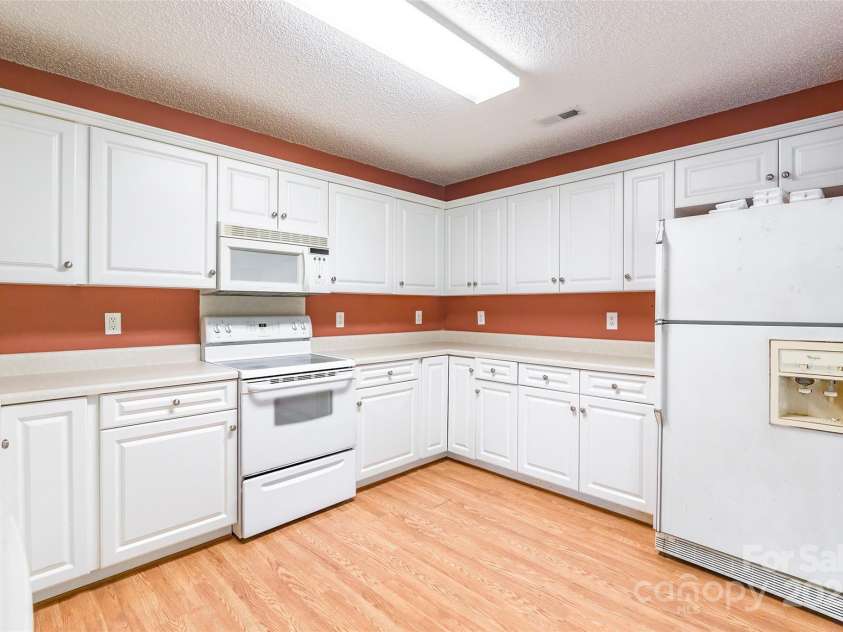 2363 Sanderling Drive, Rock Hill, SC 29732.  MLS# CAR4266989, YatesRealty ID 20717. 