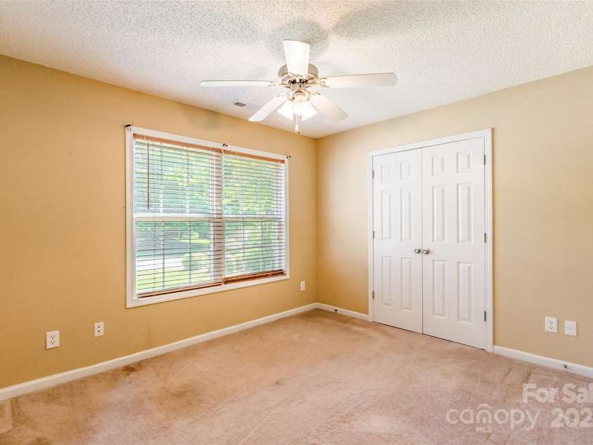 2363 Sanderling Drive, Rock Hill, SC 29732.  MLS# CAR4266989, YatesRealty ID 20717. 