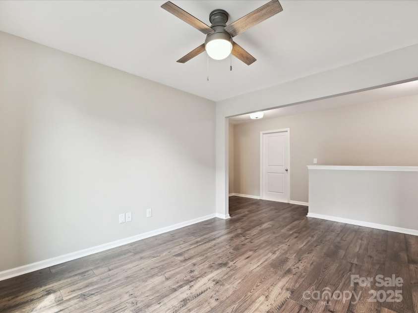 2017 New Hope Branch Way, Belmont, NC 28012.  MLS# CAR4261316, YatesRealty ID 20719. Loft