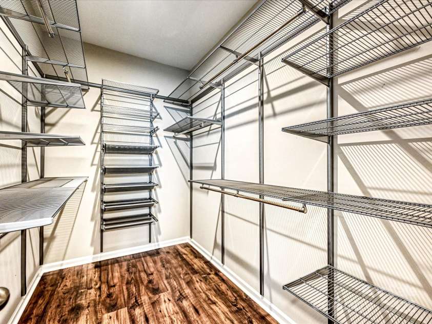 2017 New Hope Branch Way, Belmont, NC 28012.  MLS# CAR4261316, YatesRealty ID 20719. Primary Closet