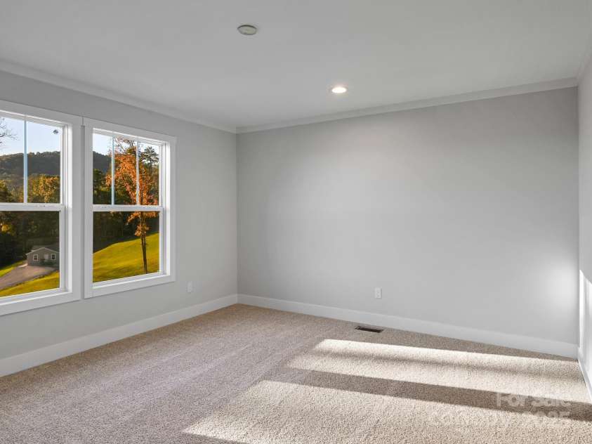 262 Appalachian Way, Mars Hill, NC 28754.  MLS# CAR4313514, YatesRealty ID 2072. 