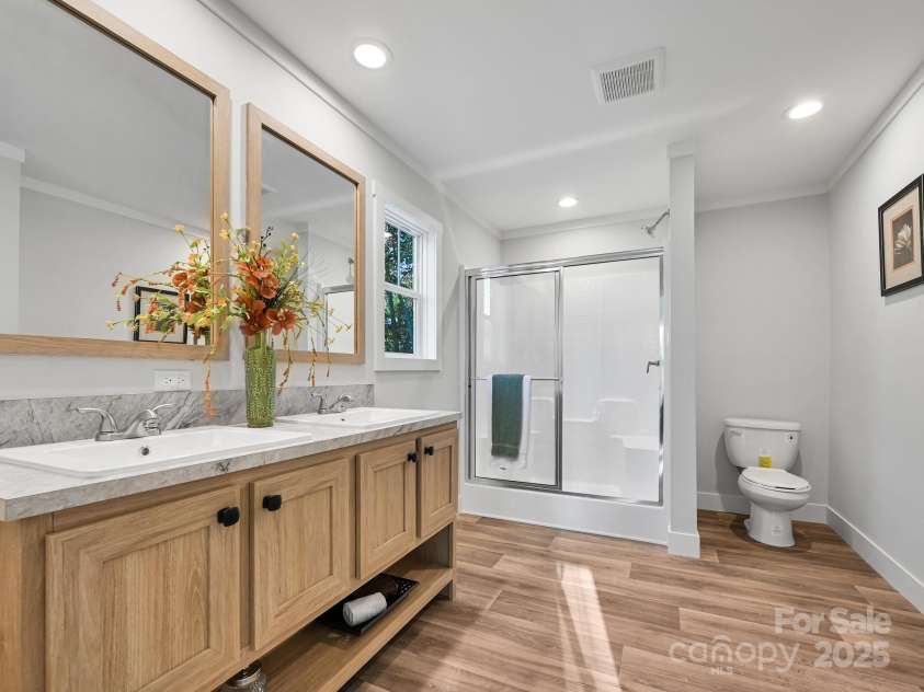 262 Appalachian Way, Mars Hill, NC 28754.  MLS# CAR4313514, YatesRealty ID 2072. 