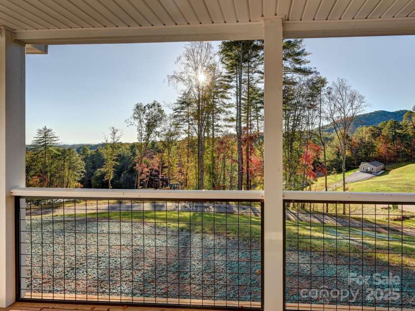 262 Appalachian Way, Mars Hill, NC 28754.  MLS# CAR4313514, YatesRealty ID 2072. 