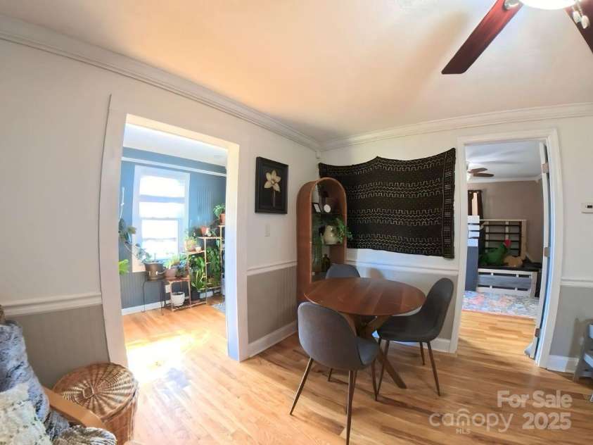 48 Joy Lane, Canton, NC 28716.  MLS# CAR4210173, YatesRealty ID 2072. 