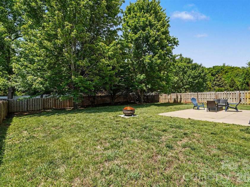 244 Sand Paver Way, Fort Mill, SC 29708.  MLS# CAR4380285, YatesRealty ID 20721. 