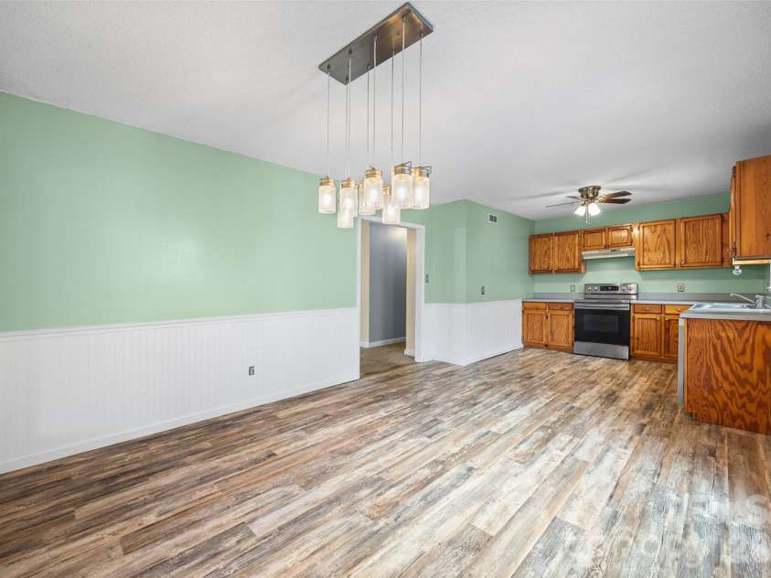 161 Shadow Lakes Drive, Clover, SC 29710.  MLS# CAR4377926, YatesRealty ID 20722. 