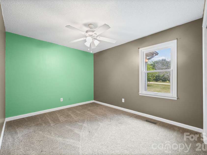 161 Shadow Lakes Drive, Clover, SC 29710.  MLS# CAR4377926, YatesRealty ID 20722. 
