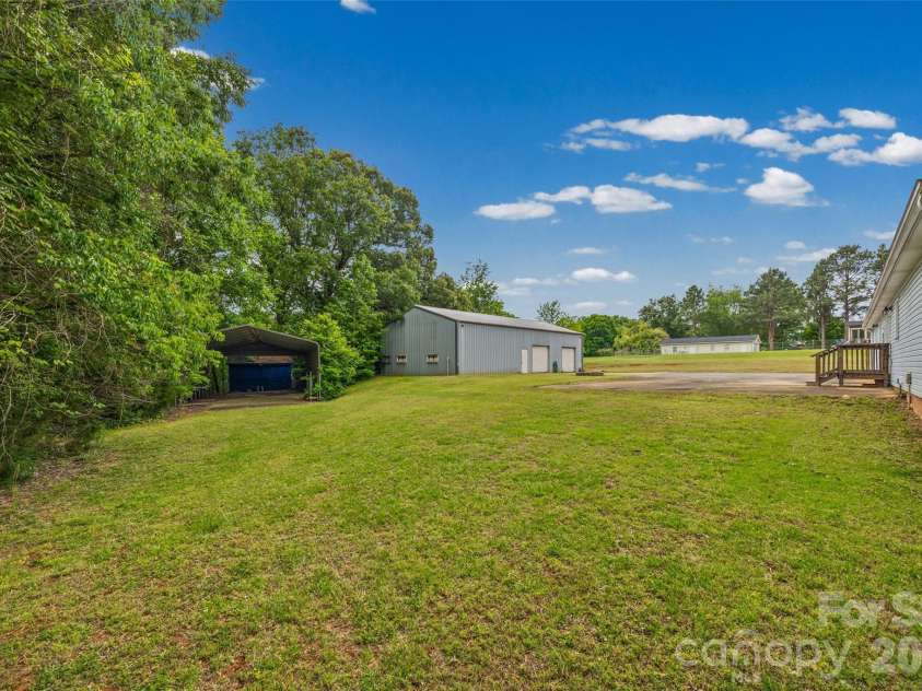 161 Shadow Lakes Drive, Clover, SC 29710.  MLS# CAR4377926, YatesRealty ID 20722. 