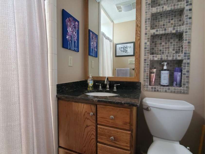 2104 Farmbrook Drive, Statesville, NC 28625.  MLS# CAR4269655, YatesRealty ID 20723. 