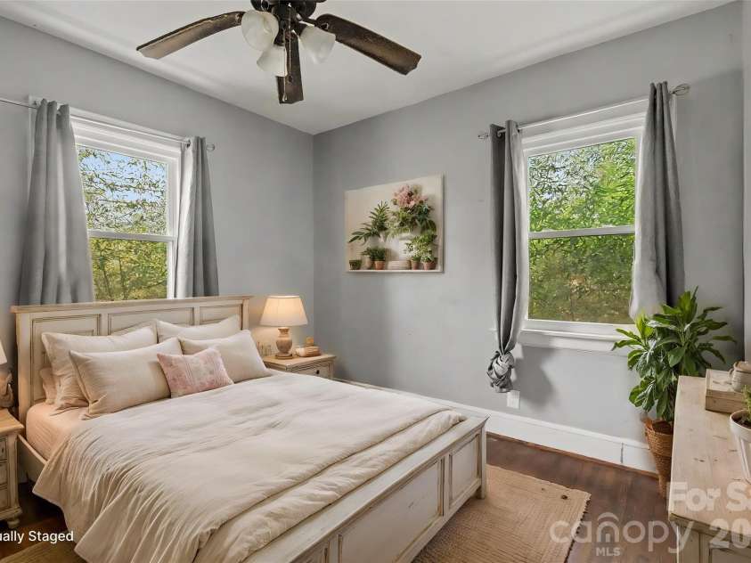 6504 Pence Road, Charlotte, NC 28215.  MLS# CAR4349313, YatesRealty ID 20723. Virtually staged