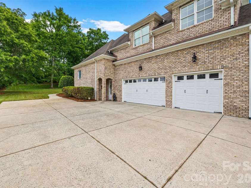 222 Lord Dunluce Street, Rock Hill, SC 29732.  MLS# CAR4374854, YatesRealty ID 20724. 
