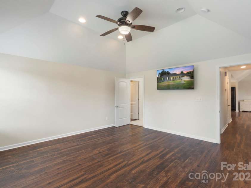 7627 Sarah Drive, Denver, NC 28037.  MLS# CAR4269862, YatesRealty ID 20724. 