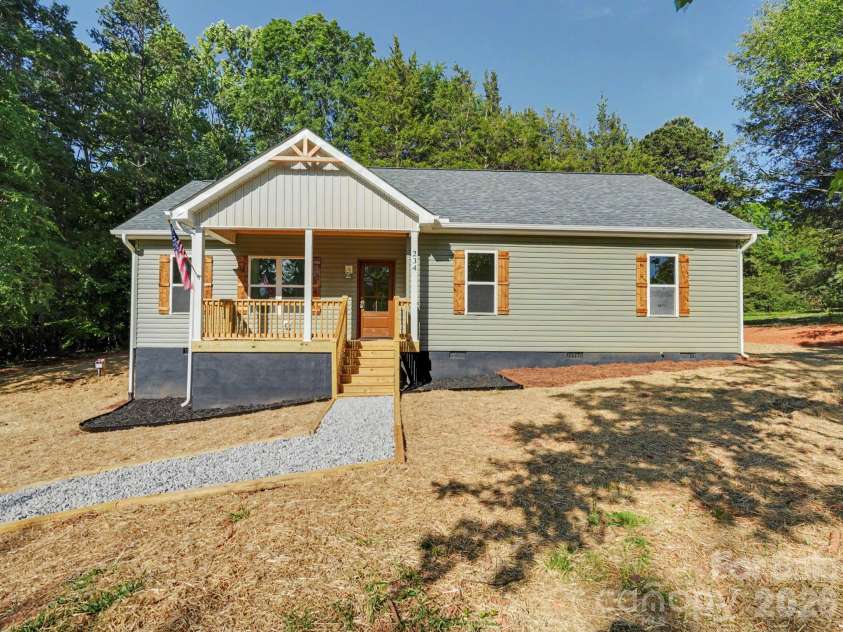 234 Brumley Road, Mooresville, NC 28115.  MLS# CAR4369587, YatesRealty ID 20727. 