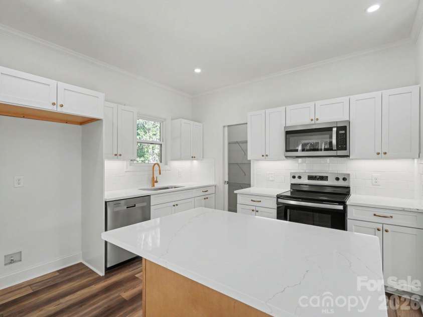 234 Brumley Road, Mooresville, NC 28115.  MLS# CAR4369587, YatesRealty ID 20727. 