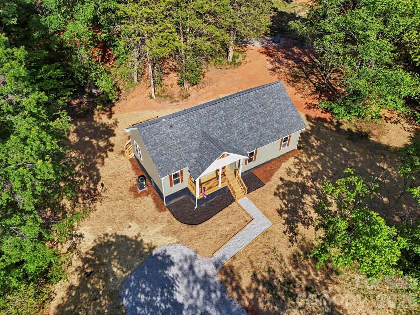 234 Brumley Road, Mooresville, NC 28115.  MLS# CAR4369587, YatesRealty ID 20727. 