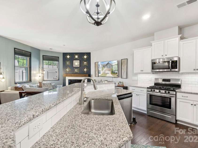 344 Kennebel Place, Fort Mill, SC 29715.  MLS# CAR4268193, YatesRealty ID 20728. 
