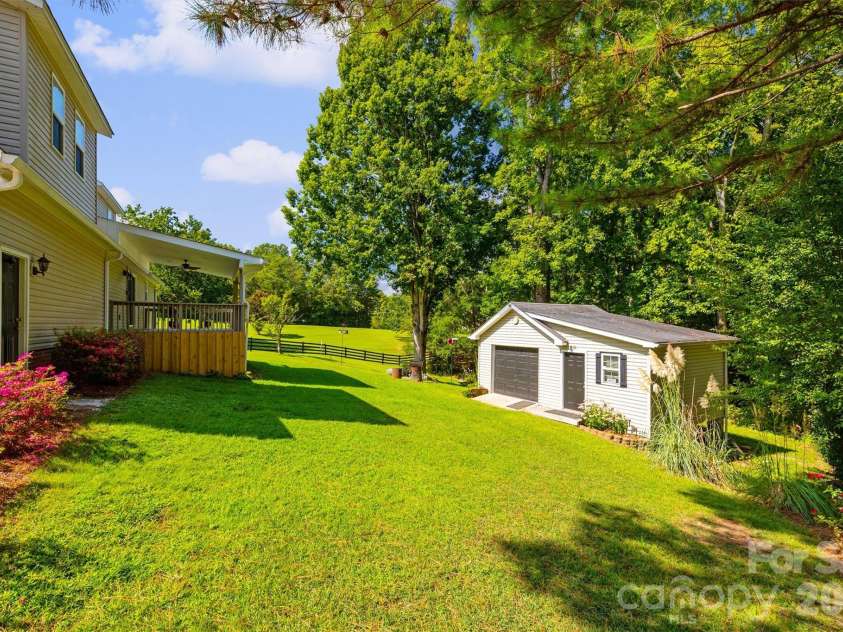 5763 Highway 97 Highway, Hickory Grove, SC 29717.  MLS# CAR4372634, YatesRealty ID 20728. 