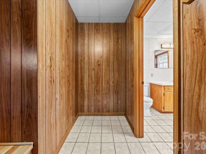 372 Holly Hills Drive, Troy, NC 27371.  MLS# CAR4341875, YatesRealty ID 2073. 