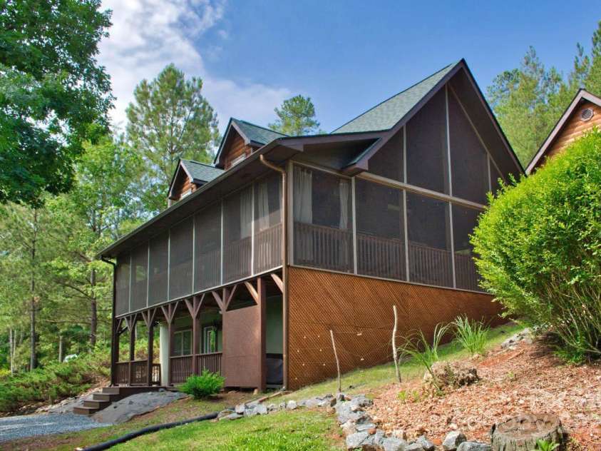 248 Cross Creek Drive, Rutherfordton, NC 28139.  MLS# CAR4266904, YatesRealty ID 20730. 