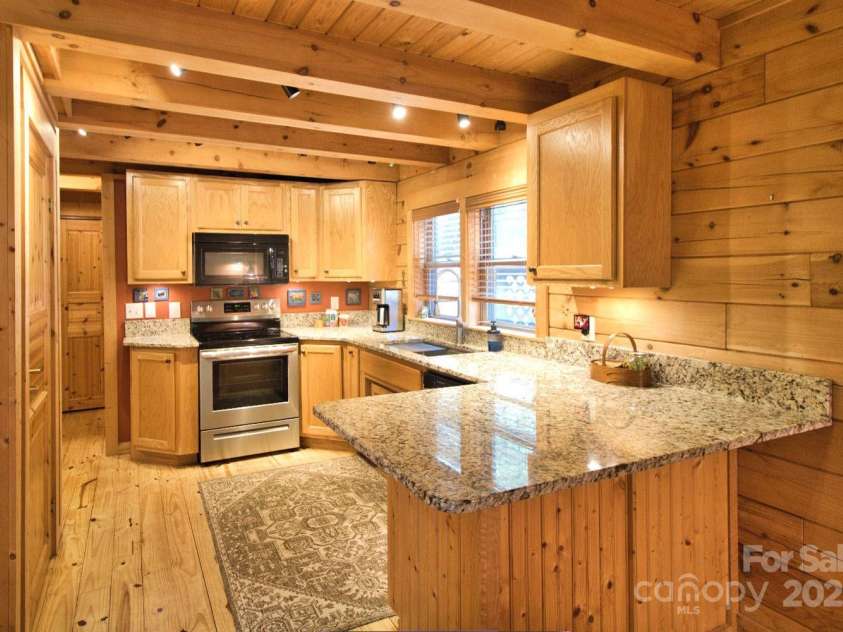 248 Cross Creek Drive, Rutherfordton, NC 28139.  MLS# CAR4266904, YatesRealty ID 20730. 