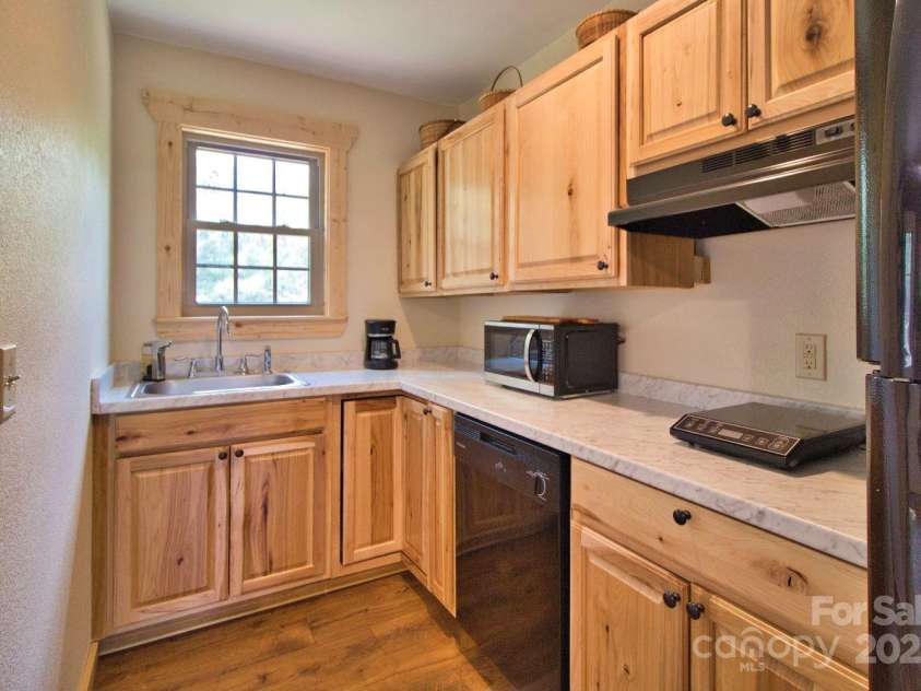 248 Cross Creek Drive, Rutherfordton, NC 28139.  MLS# CAR4266904, YatesRealty ID 20730. 