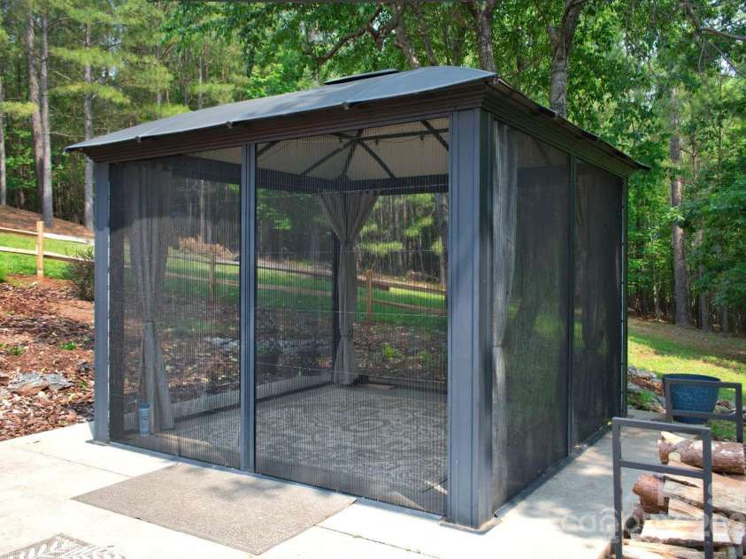 248 Cross Creek Drive, Rutherfordton, NC 28139.  MLS# CAR4266904, YatesRealty ID 20730. 