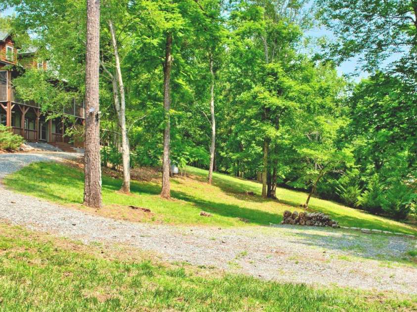 248 Cross Creek Drive, Rutherfordton, NC 28139.  MLS# CAR4266904, YatesRealty ID 20730. 
