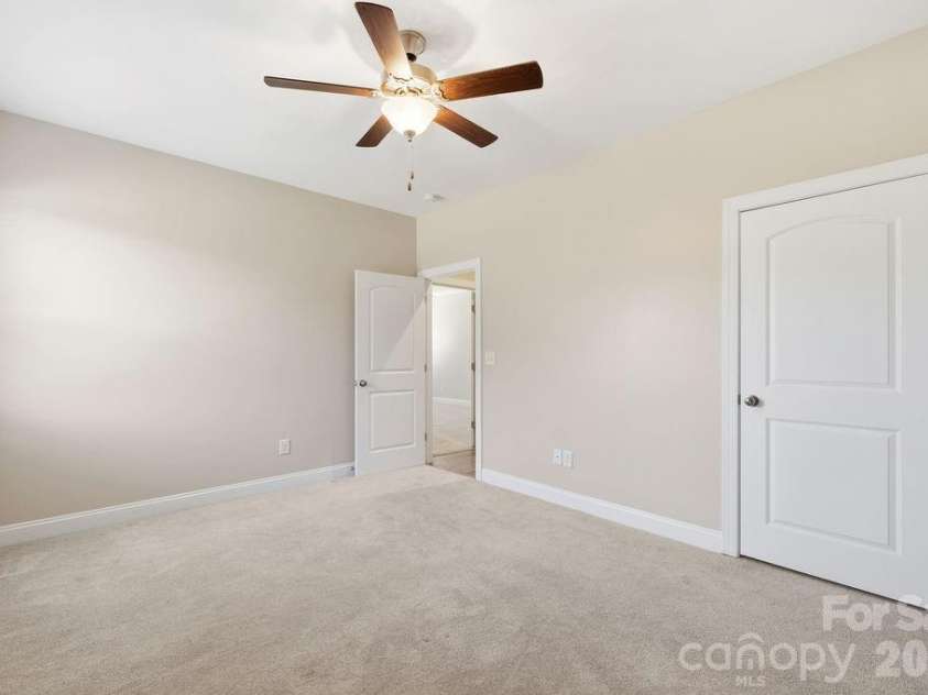 9026 Raven Top Drive, Mint Hill, NC 28227.  MLS# CAR4387589, YatesRealty ID 20731. 1st Floor Bedroom (2)/ Flex Space
