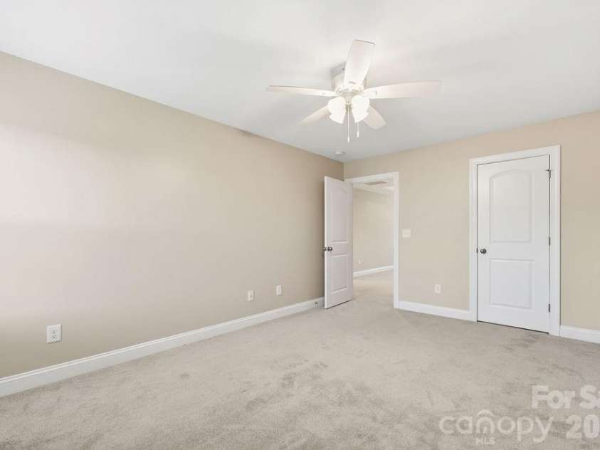 9026 Raven Top Drive, Mint Hill, NC 28227.  MLS# CAR4387589, YatesRealty ID 20731. Upstairs Bedroom (3)