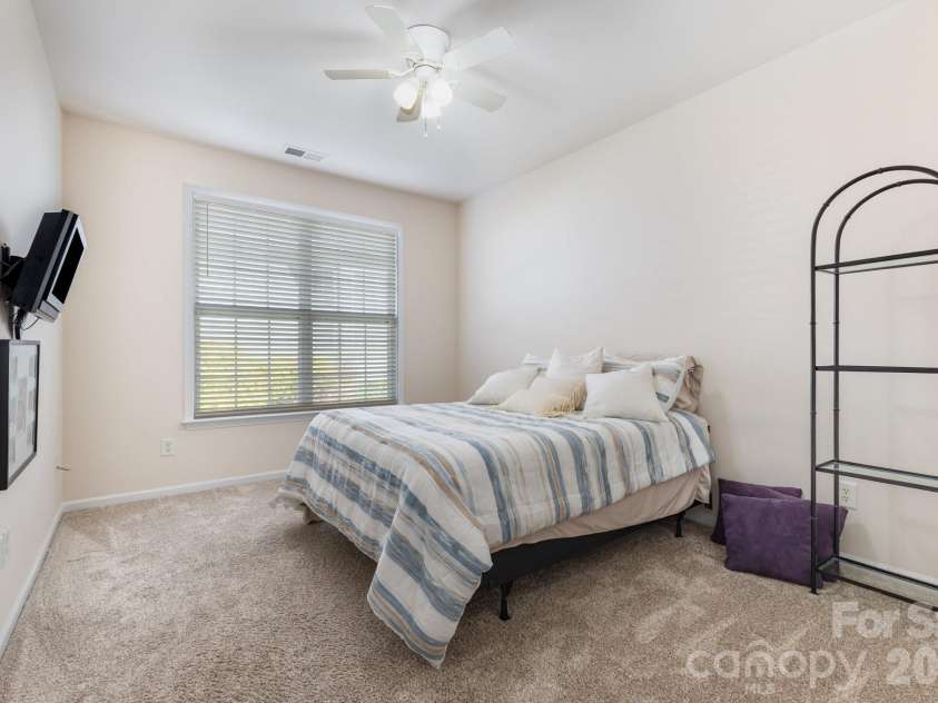 881 Platinum Drive, Fort Mill, SC 29708.  MLS# CAR4313096, YatesRealty ID 20732. 