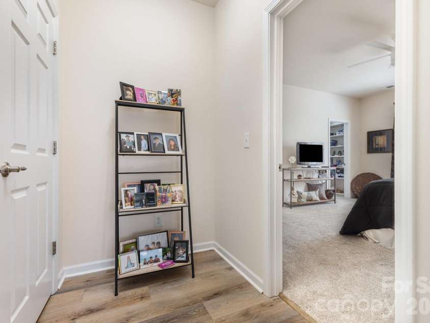 881 Platinum Drive, Fort Mill, SC 29708.  MLS# CAR4313096, YatesRealty ID 20732. 