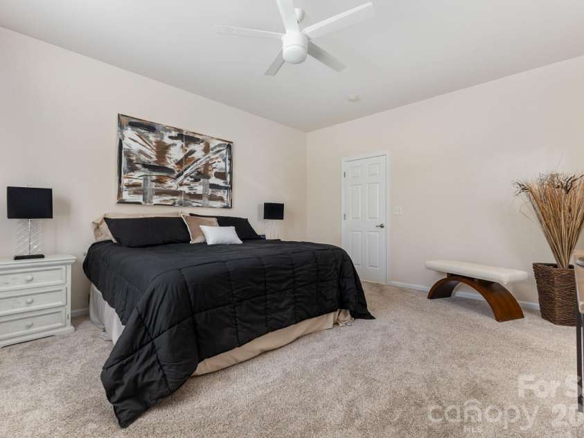 881 Platinum Drive, Fort Mill, SC 29708.  MLS# CAR4313096, YatesRealty ID 20732. 