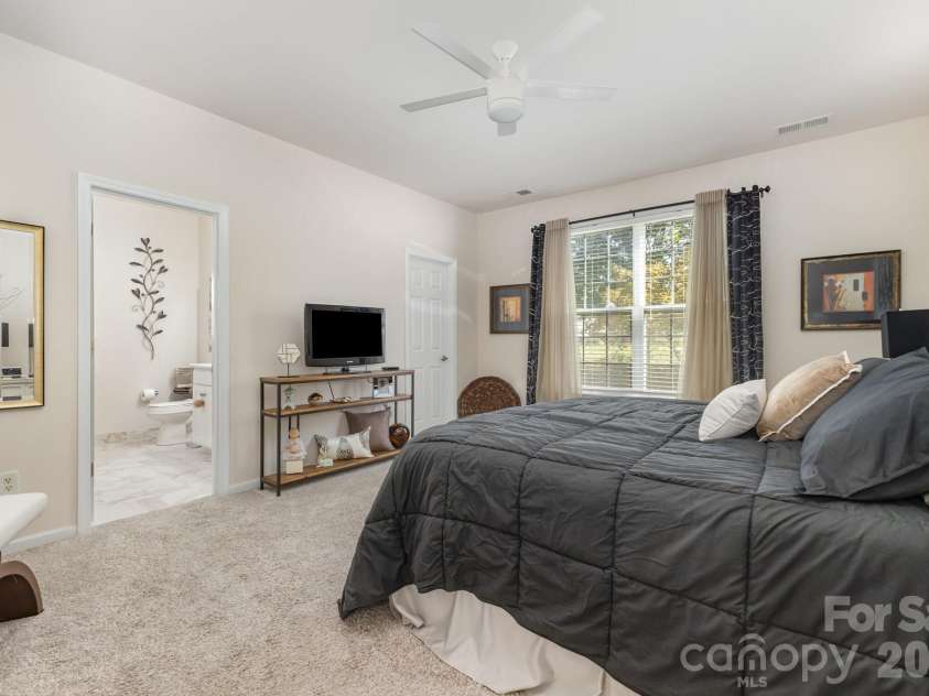881 Platinum Drive, Fort Mill, SC 29708.  MLS# CAR4313096, YatesRealty ID 20732. 