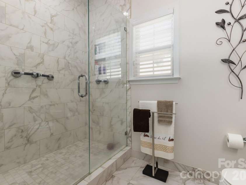 881 Platinum Drive, Fort Mill, SC 29708.  MLS# CAR4313096, YatesRealty ID 20732. 