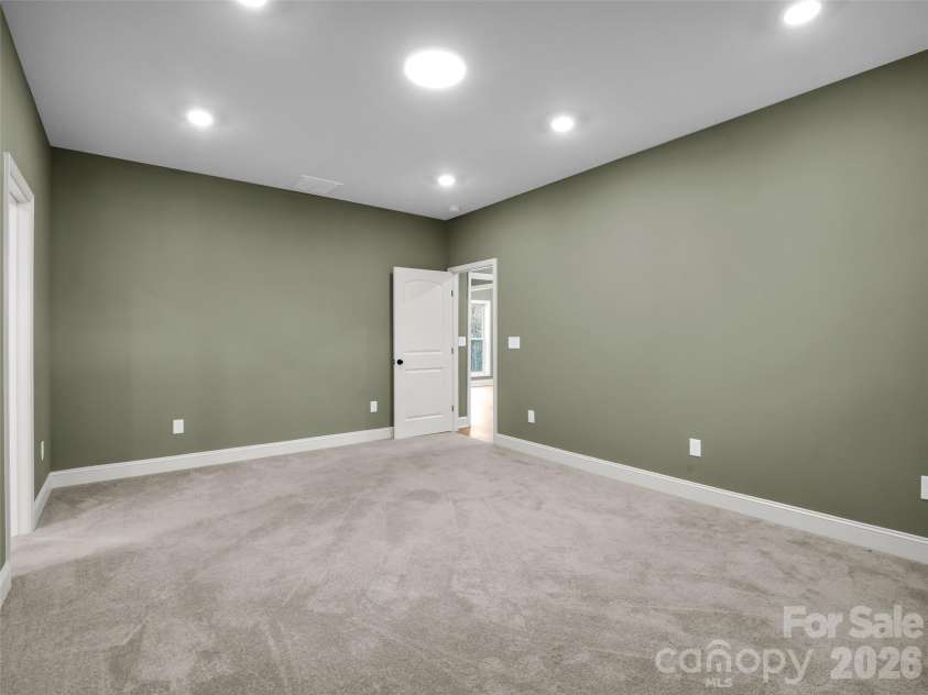 140 Cove Crest Drive, Rutherfordton, NC 28139.  MLS# CAR4321200, YatesRealty ID 20733. 
