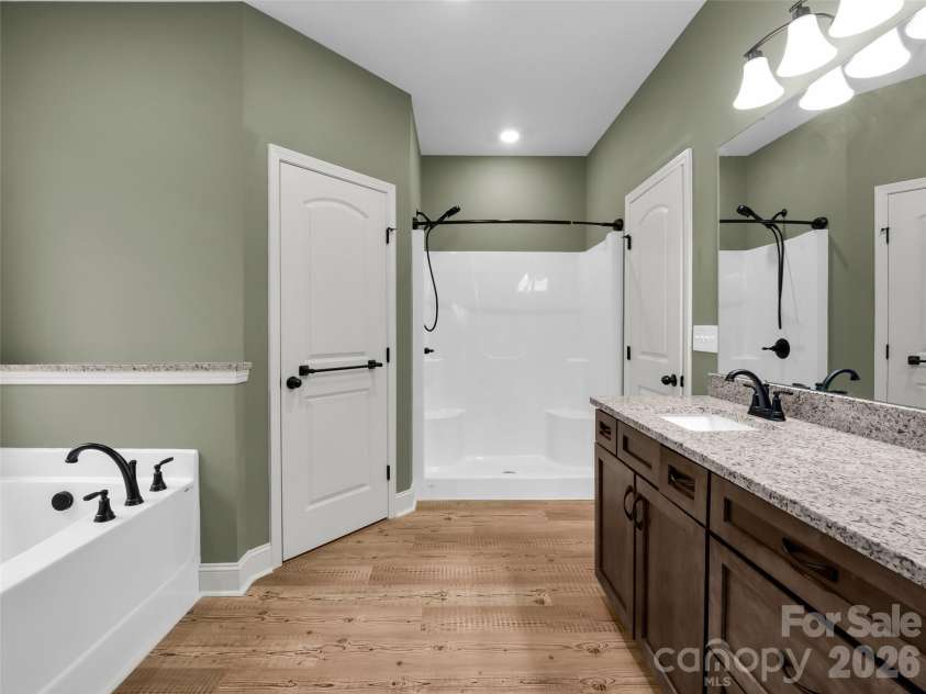 140 Cove Crest Drive, Rutherfordton, NC 28139.  MLS# CAR4321200, YatesRealty ID 20733. 