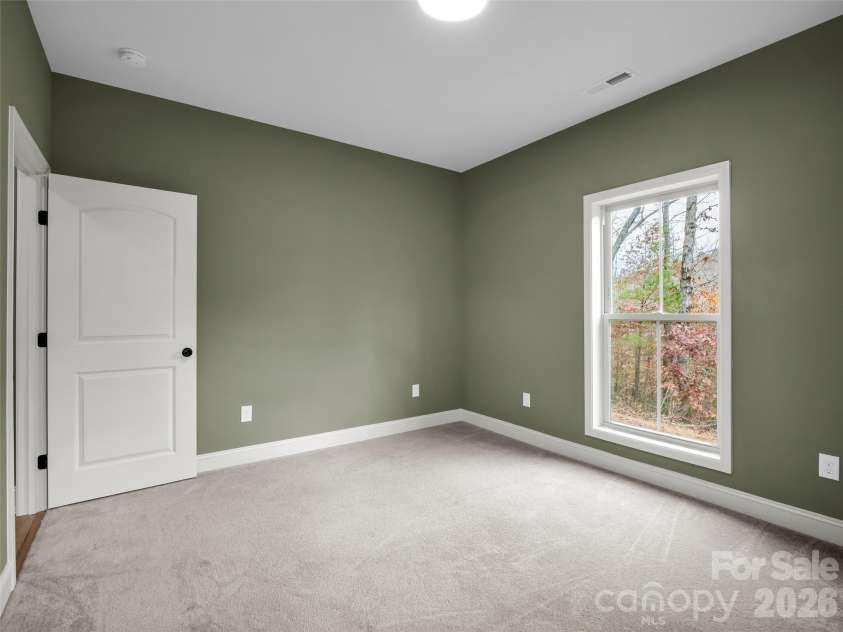 140 Cove Crest Drive, Rutherfordton, NC 28139.  MLS# CAR4321200, YatesRealty ID 20733. 