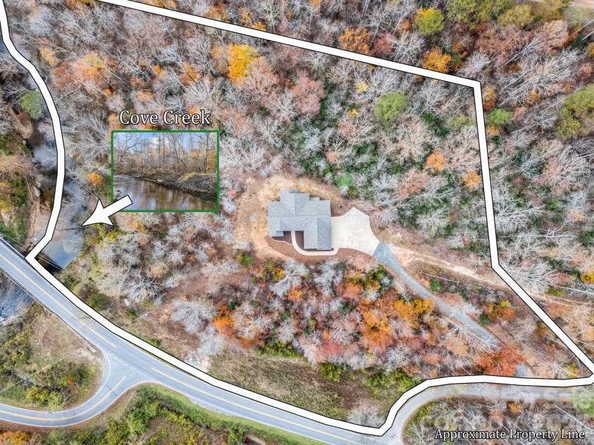 140 Cove Crest Drive, Rutherfordton, NC 28139.  MLS# CAR4321200, YatesRealty ID 20733. 