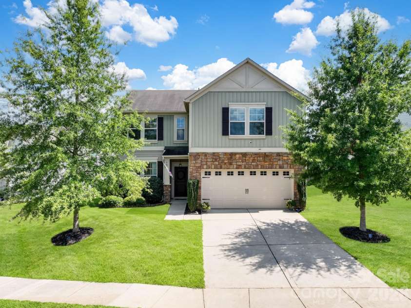 4626 Gibbons Link Road, Charlotte, NC 28269.  MLS# CAR4405099, YatesRealty ID 20734. 