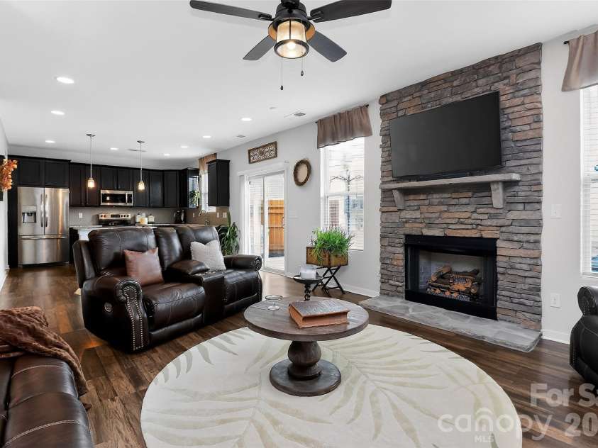 4626 Gibbons Link Road, Charlotte, NC 28269.  MLS# CAR4405099, YatesRealty ID 20734. 